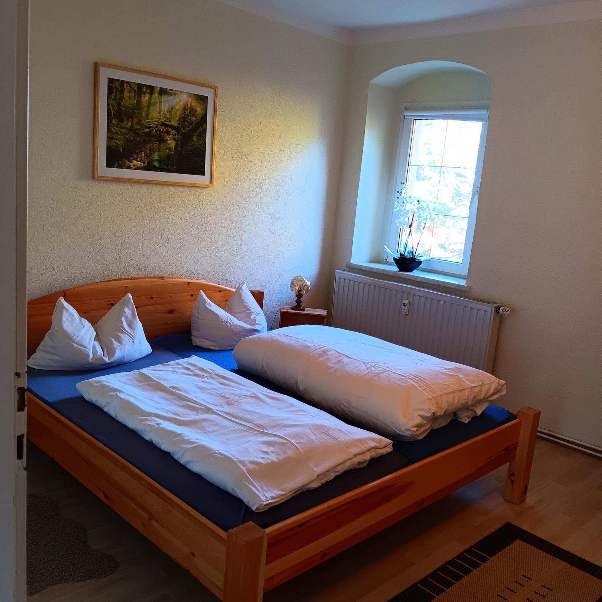 Roter Milan Apartment Kaisitz Bagian luar foto